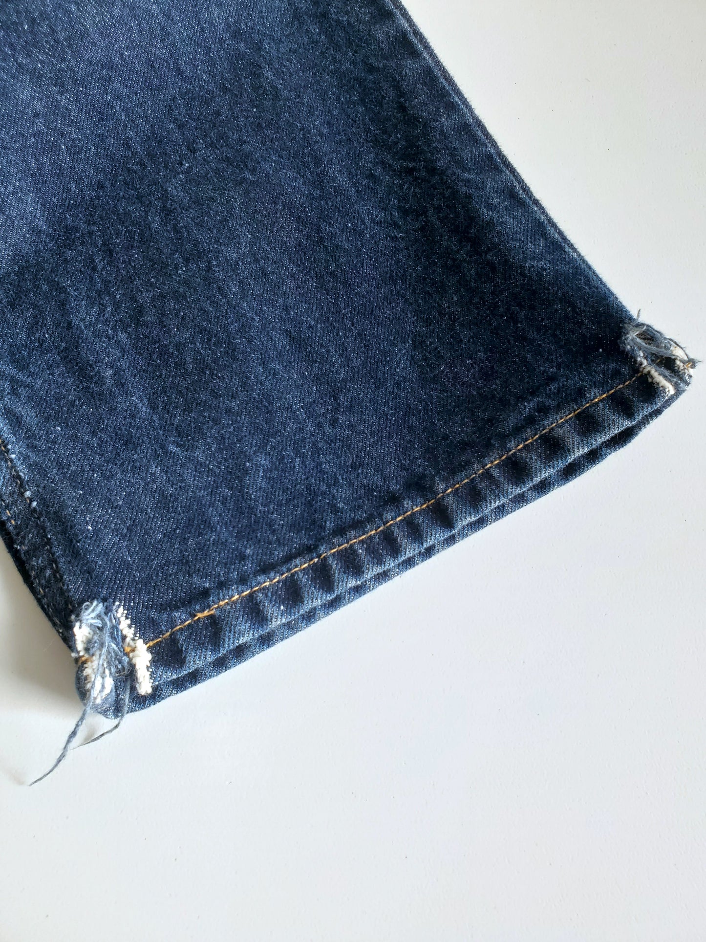 Tommy Hilfiger straight leg jeans (2001)