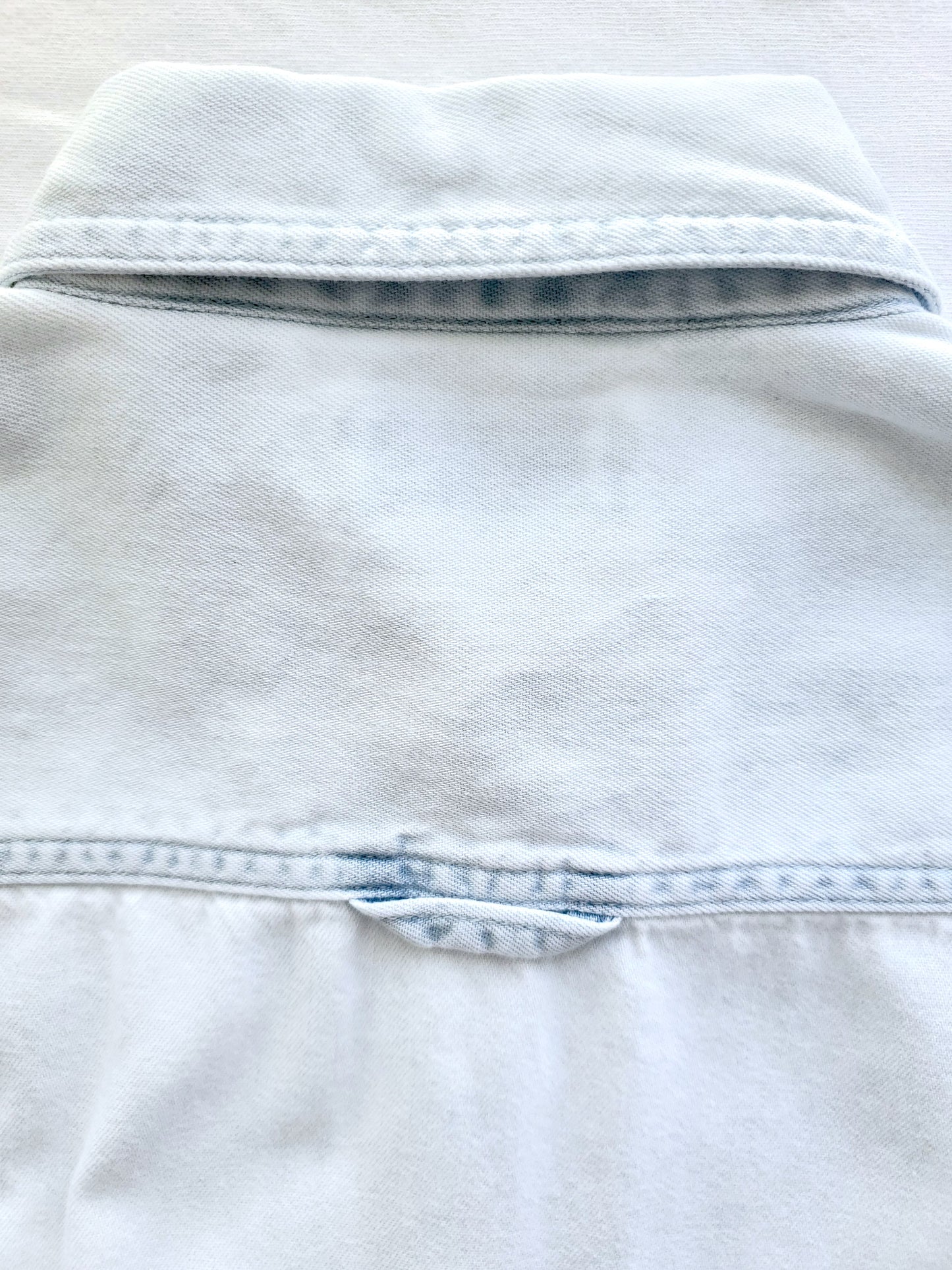 Arizona Jean Co. lightwash denim shirt (1990s)