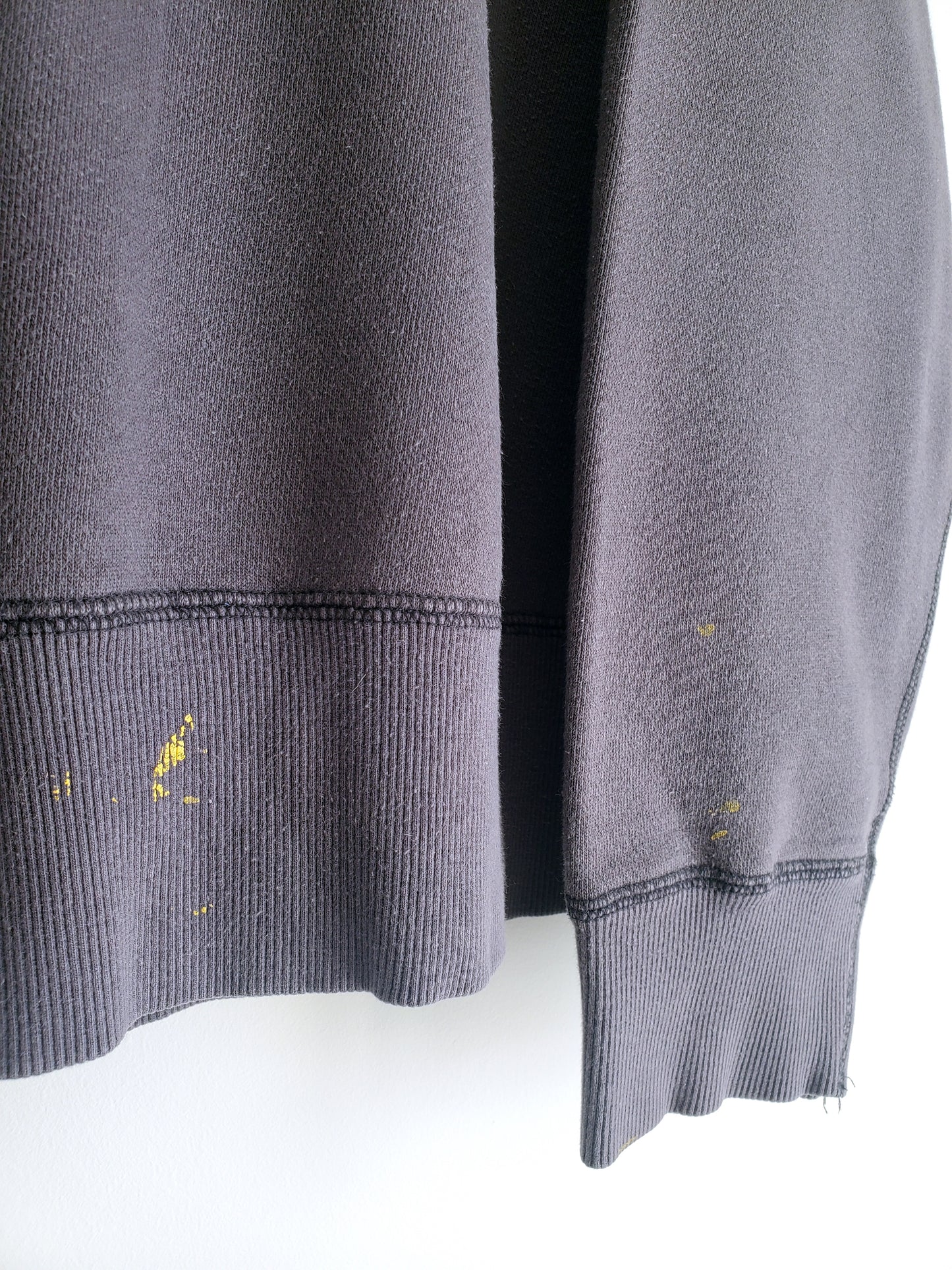 GAP stencil logo crewneck (2001)
