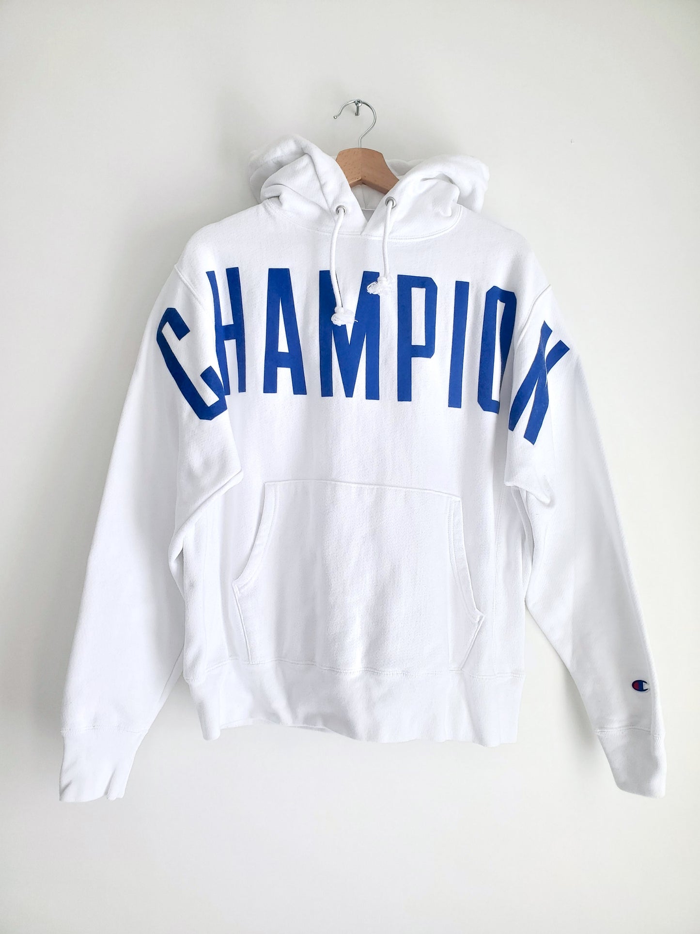Champion reverse weave spellout hoodie (2010s)