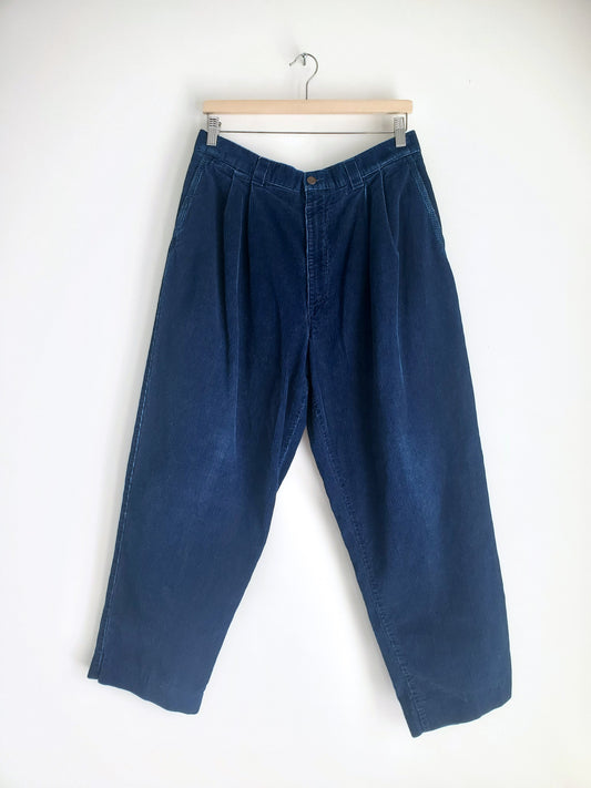 Dockers pleat-front cords (1993)