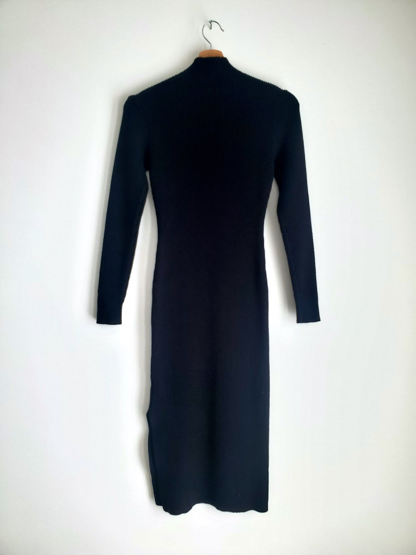 Black rib-knit maxi sweater dress