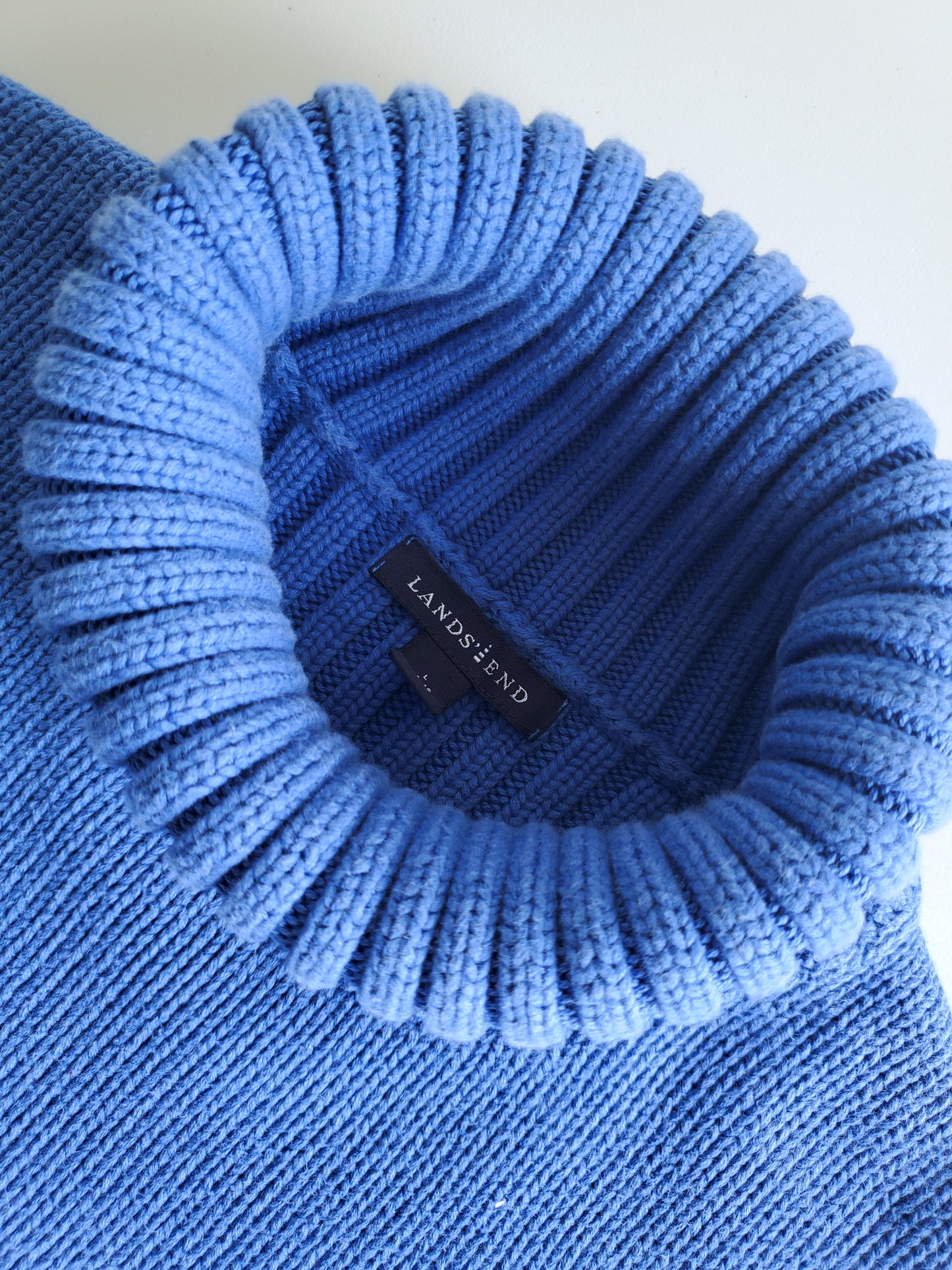 Lands' End snowflake turtleneck sweater (Y2K)