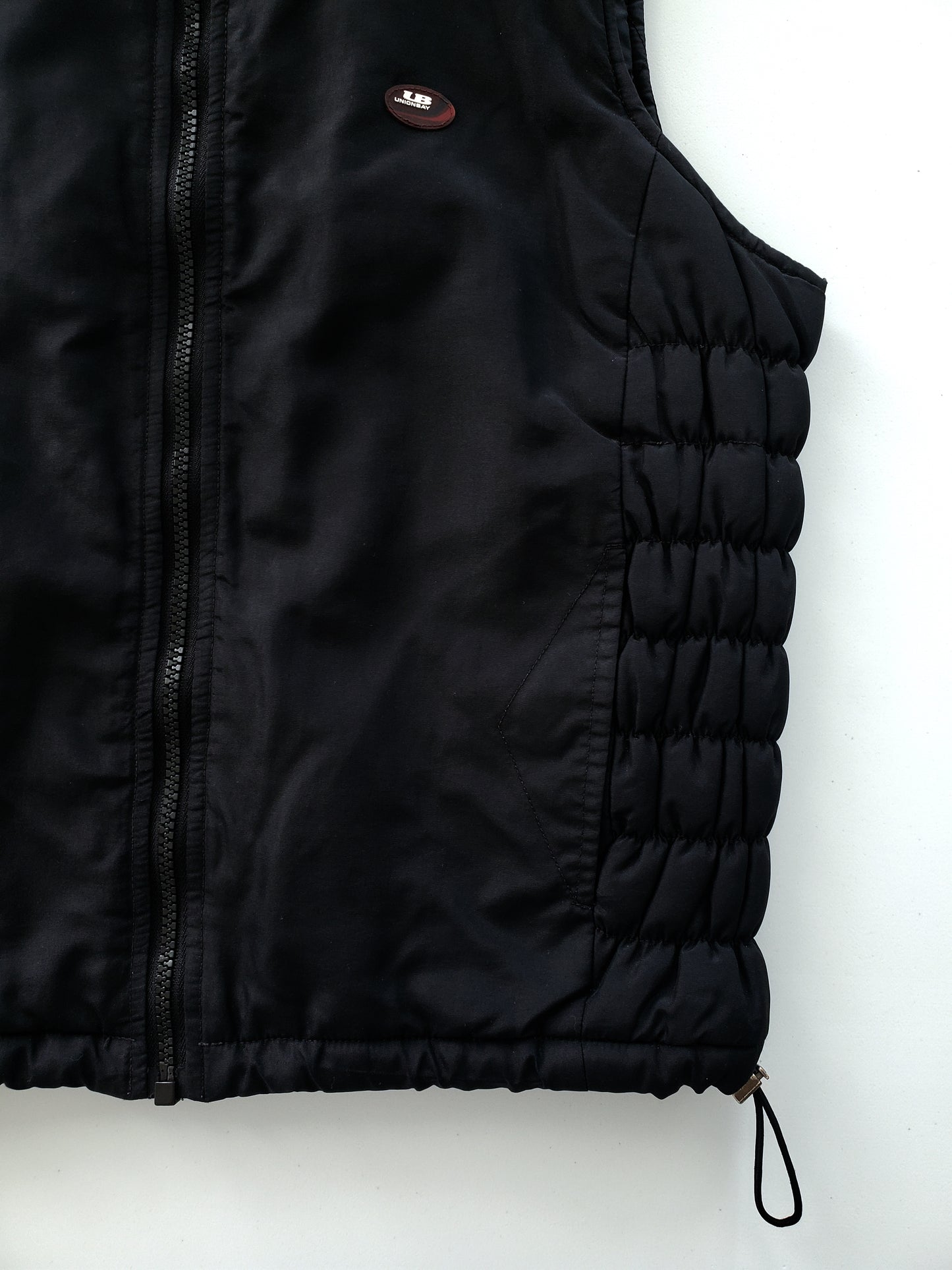 Unionbay puffer vest with rouched detail (1990s)