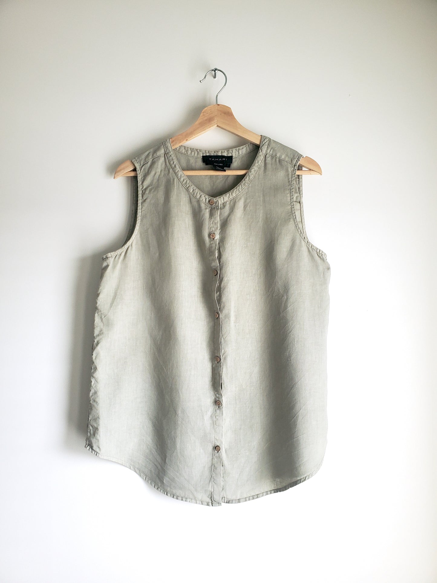 TAHARI 100% linen shell top (2000s)