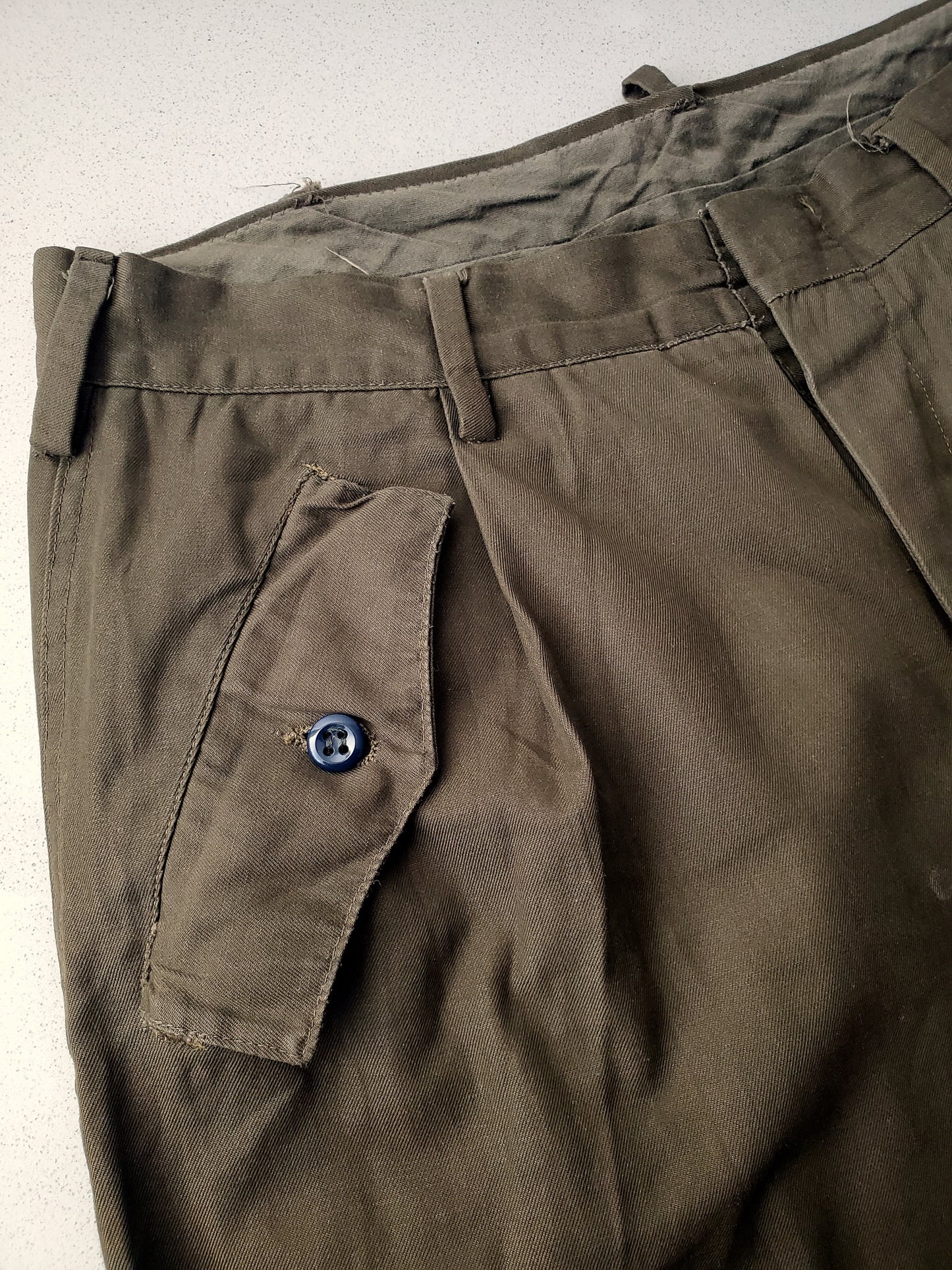 Vintage jogger-style military pant