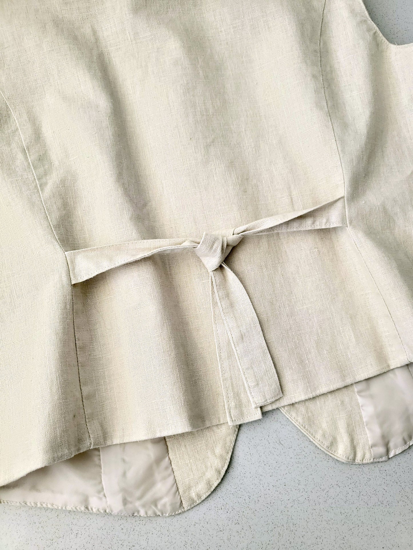 SAVANNAH linen-cotton vest (1990s)